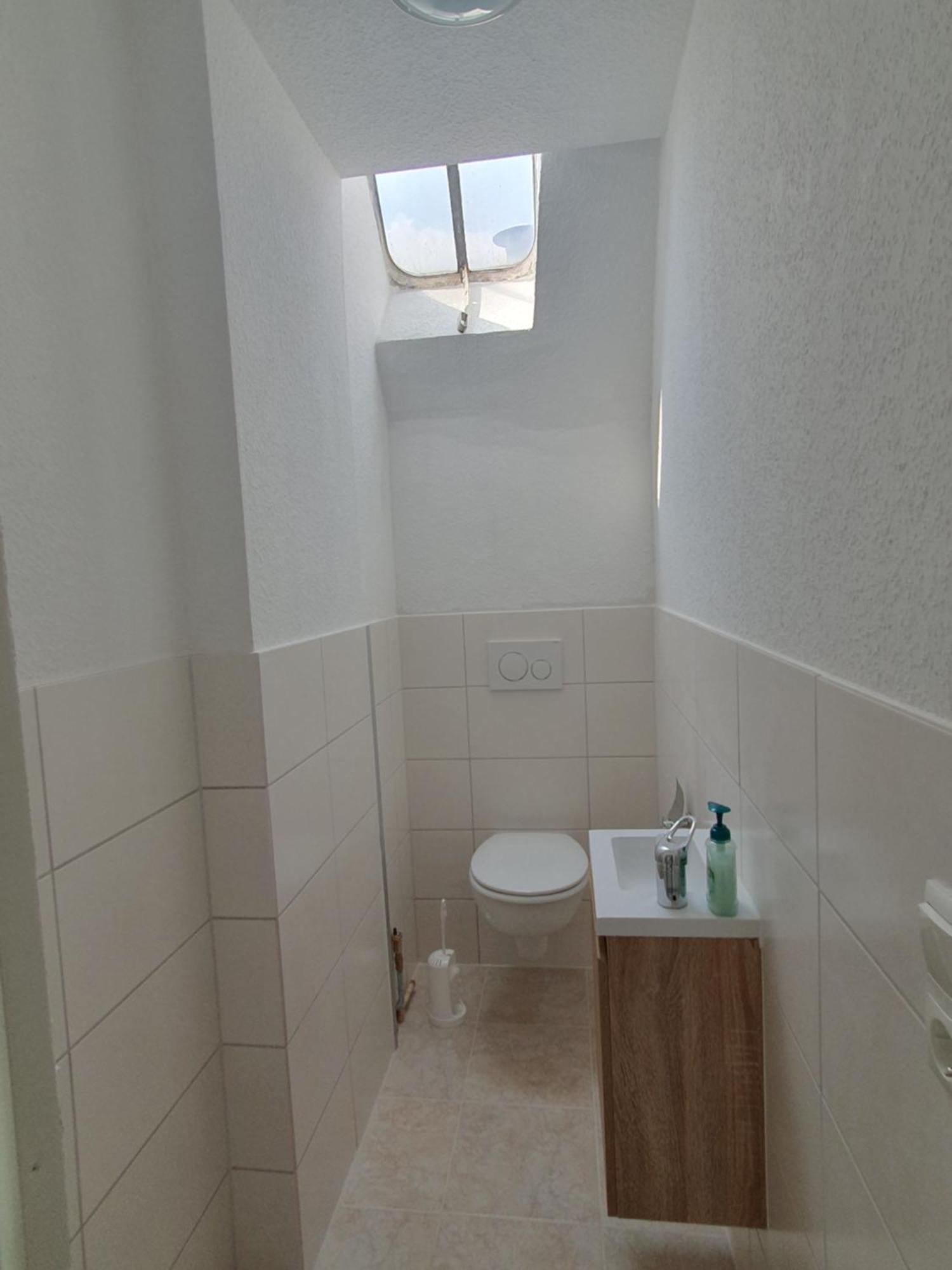 Apartamento Privatzimmer An Der Universitaetsklinik Mainz. Sehr Zentral Exterior foto